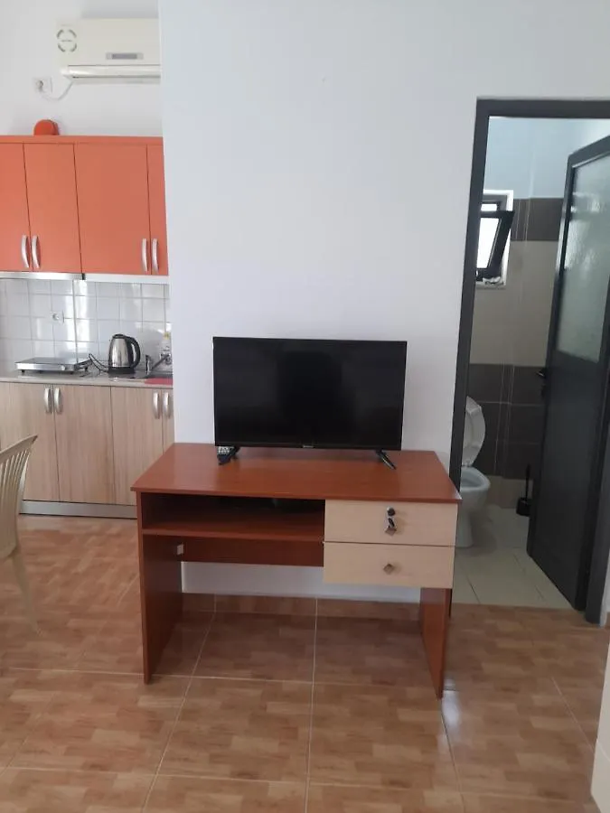 Vila F&M Ksamil 0*,  Albania